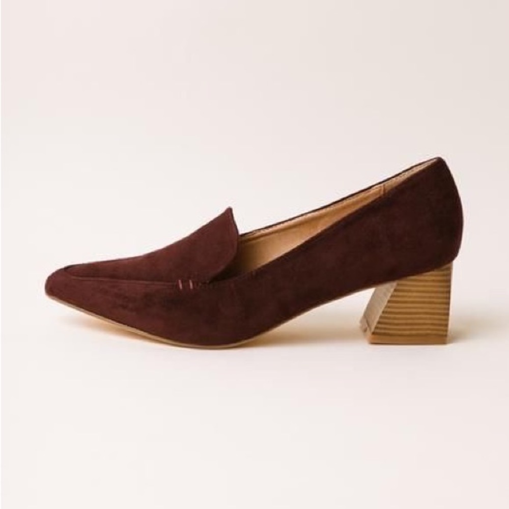 Bohme Viv Heeled Loafer in Burgundy